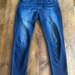 Signature by Levi Strauss Blue Skinny Jeans with Natural Fading